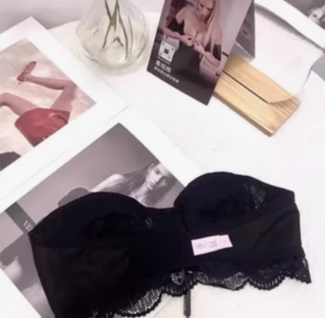 【超薄款无肩带】抹胸女大胸显小聚拢隐形防滑...