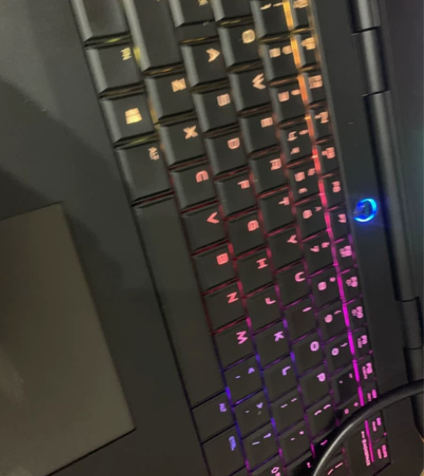 外星人r15 2. 15寸笔记本个人大学时...