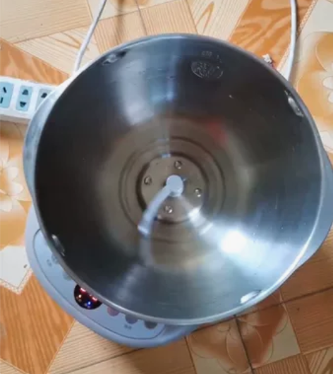 【吾折天价】小熊电动和面机家用全自动揉面机...