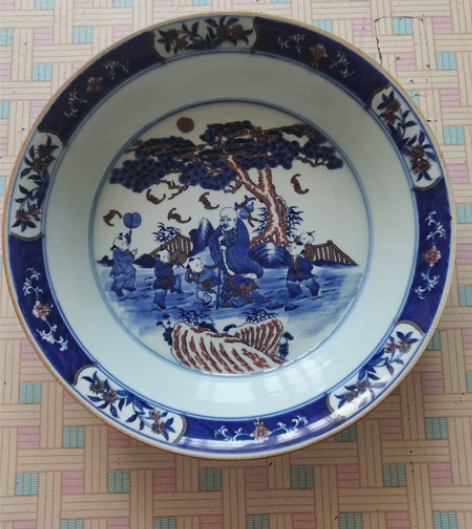 青花釉里红大盘：直径43.5厘米，厚重！ ...