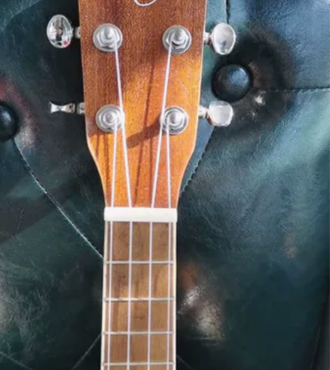 #尤克里里23寸  琴行库存  全品  好...