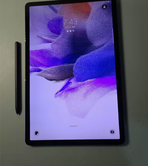 配原装笔 实拍~12.4寸大屏三星平板Ta...