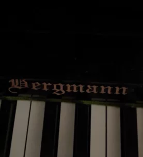 伯格曼钢琴，品质优良，给孩子练琴用，几乎没...