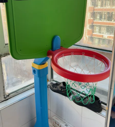 全新的篮球框，自己取50就卖，198买的，...