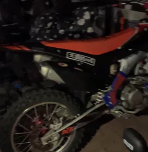 波速尔m6整车原装 不怎么骑 全部没有拆修...