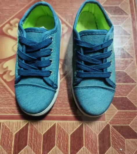 小学生童鞋中大童鞋子儿童帆布鞋男帆布鞋，剩...