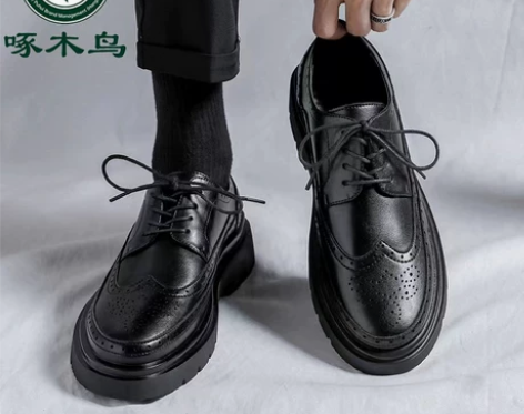 啄木鸟皮鞋男真皮透气冬季正装商务英伦风黑色...