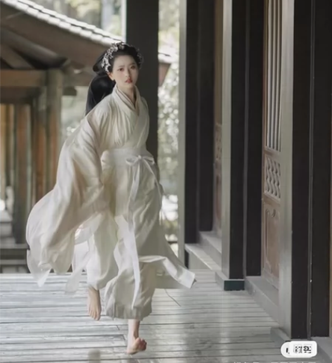 【汉服出租-可约妆造】章若楠同款【西厢苑-...