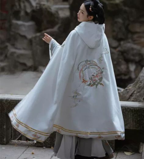 千韵岗洛雪汉服斗篷女连帽长款刺绣加绒加厚保...