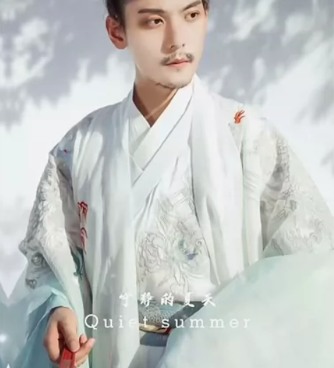 ＃汉服司南阁玉麒麟大袖衫全新出，（送10寸...