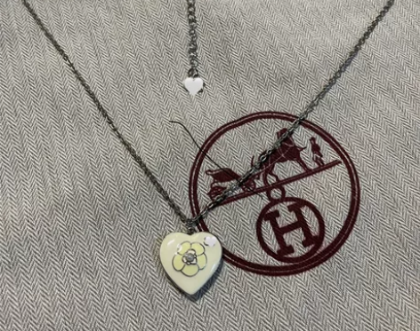 Jennie同款小香山茶花项链 全新 不掉...