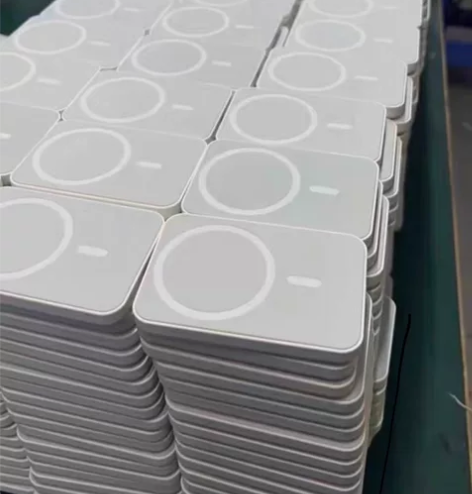 华强北顶配MagSafe磁吸充电宝顶配外接...