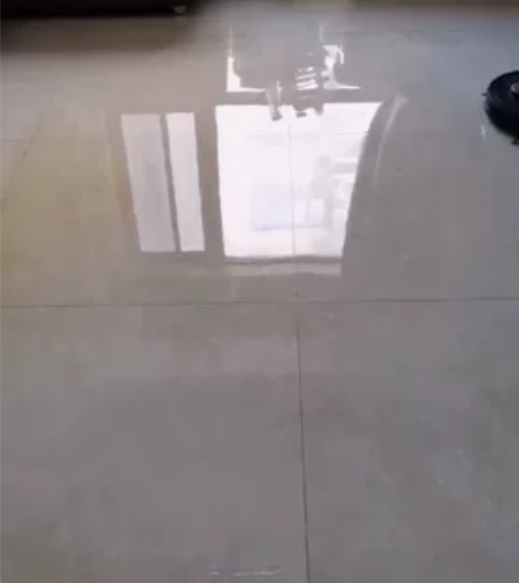 特长可以把屋子收拾的非常非常干净，整洁，得...