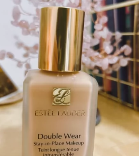 雅诗兰黛DW金管粉底液 色号1c1 我偏白...