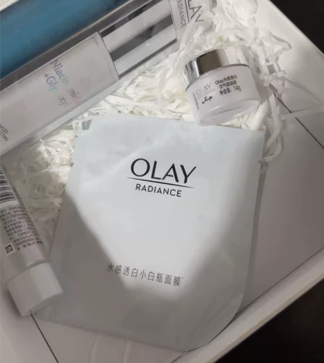 第一次卖本人自用的产品,因双十一购化妆品囤...