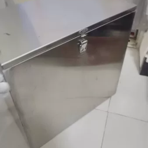 定制的银钢200边三轮后斗箱  不锈钢的，...