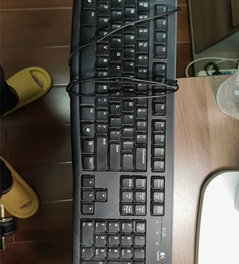 罗技键盘k120，usb口.130cm长 ...