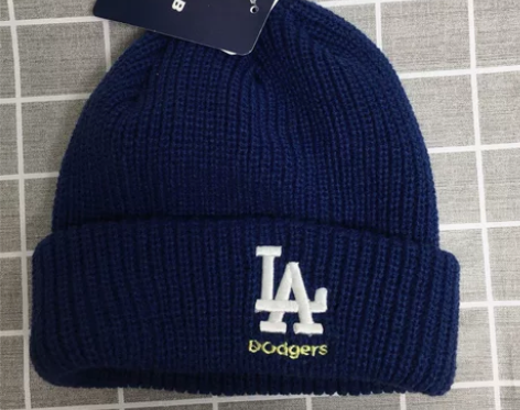 MLB字母针织毛线帽，时尚百搭，冬天戴正好...