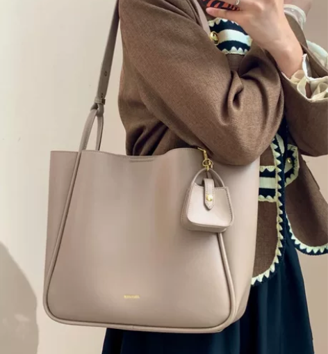 欧时纳菜篮子水桶包包女秋冬大容量 仅试背一...