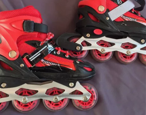 免费送超低价旱冰鞋女单排 35-38码可穿...