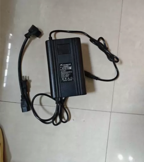 九号电动力萌6.5a快充,适合市面上所有品...