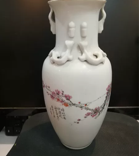 景德镇花瓶 六七十年代景德镇老厂货花瓶。 ...