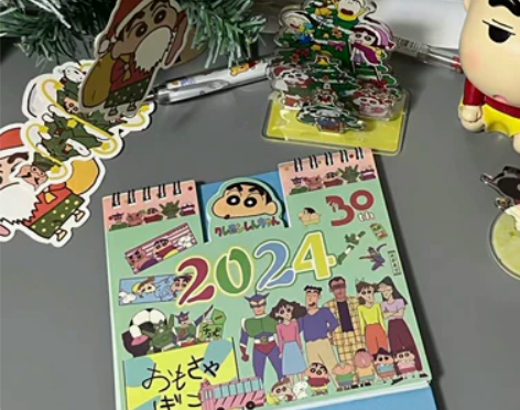 蜡笔小新2024新版台历日历摆件小新小白广...