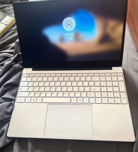 给点钱卖了 顺丰包邮 笔记本电脑16G运行...