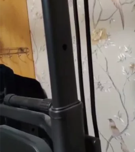 卧推引体向上架，300出售，由于最近本人要...