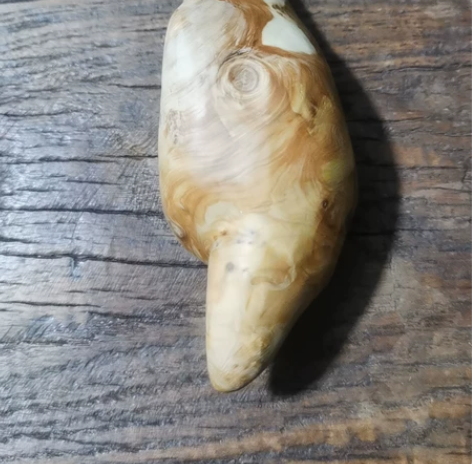 崖柏手把件 感兴趣的话点“我想要”和我私聊...