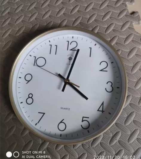 北极星钟表挂钟客厅家用时尚静音时钟现代挂墙...