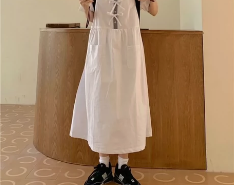 白色连衣裙女夏季新款娃娃领可甜可盐显瘦连衣...