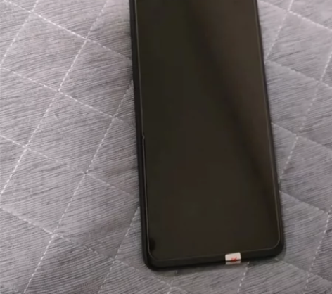 华为麦芒9,成色9成新,内存8+128 感...