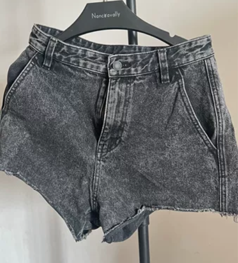 高腰牛仔短裤s 感兴趣的话点“我想要”和我...