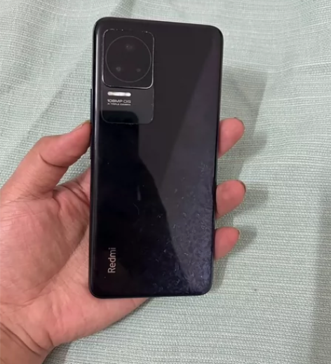 红米k50pro的12+256的 双卡双待...