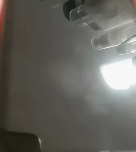 自用苹果11 128g黑色。轻微磕碰。换过...