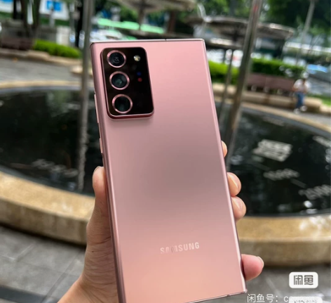 出一台女生自用 三星Galaxy Note...