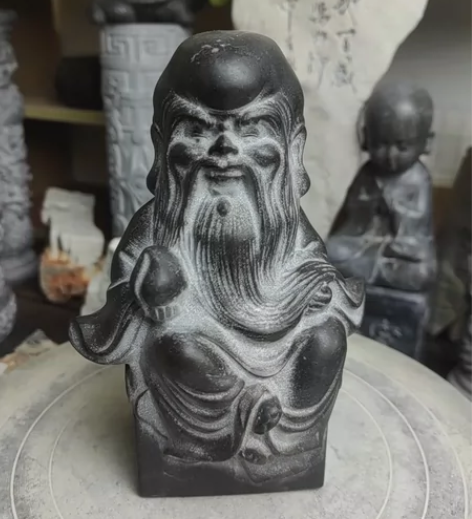 福禄寿印章的石雕摆件，高度十五厘米。刻当摆...