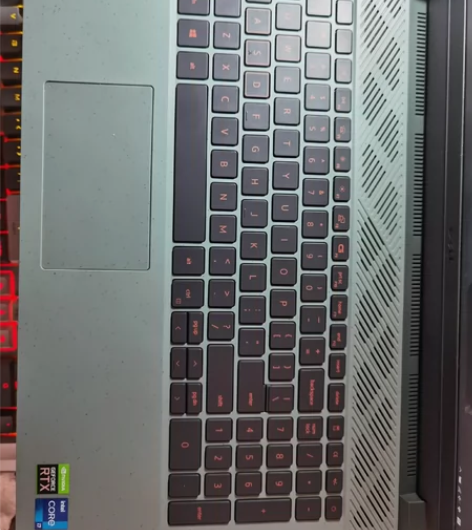 自用g15 5511， 戴尔商城购买，有电...