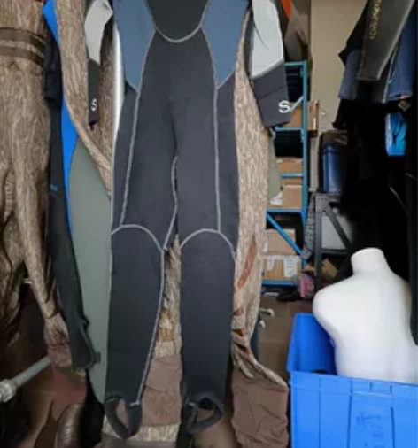 潜水服，XXL码男款，适合身高180体重1...