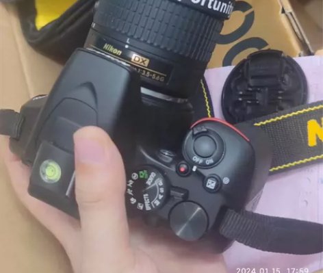 尼康D3500，原厂正品，一手自用，功能正...