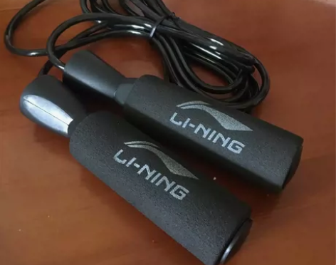 李宁跳绳，11.9一根李宁跳绳，还有几十跟...