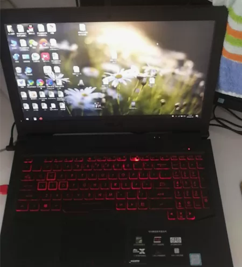 华硕飞行堡垒五代，六核，显卡1050，4G...