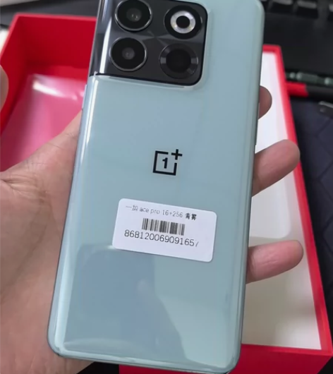 一加Ace pro. 16+256G青雾 功能正常，外观明显...