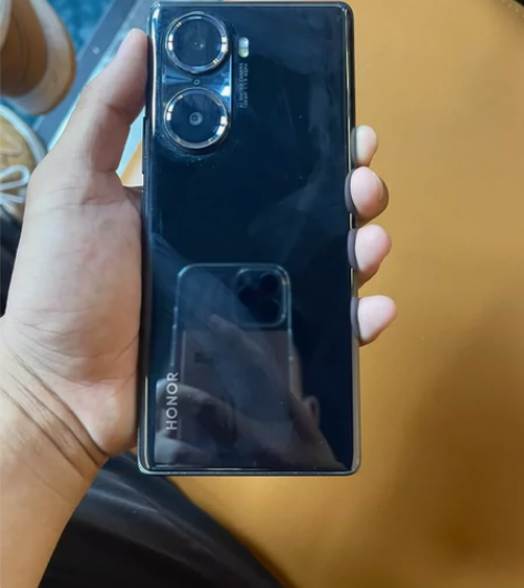 荣耀60 8+256g内存全原装机器成色好...