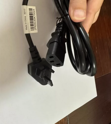 闲置全新电脑电源线、数据线！10元一根包邮...