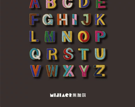 彩色英文字母徽章胸针组合衣服包包帽子配饰别...