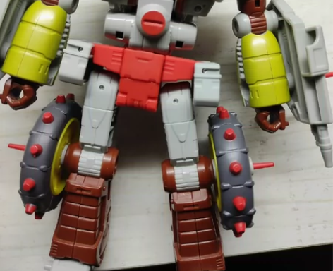 退坑 孩之宝变形金刚 ss86垃圾场 盒好...