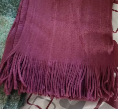 打包便宜出围巾 绿色马海毛超级柔软，很舒服...