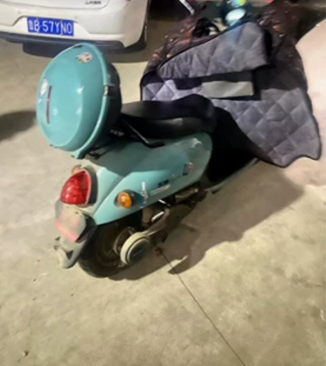 五羊电动车,刚骑了没多久,续航50公里,合...